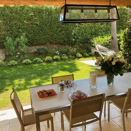 וילה Tropez Dans Petit Domaine Clos Et Gardienne 500m De La Mer