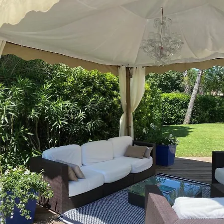 וילה Tropez Dans Petit Domaine Clos Et Gardienne 500m De La Mer סן טרופז